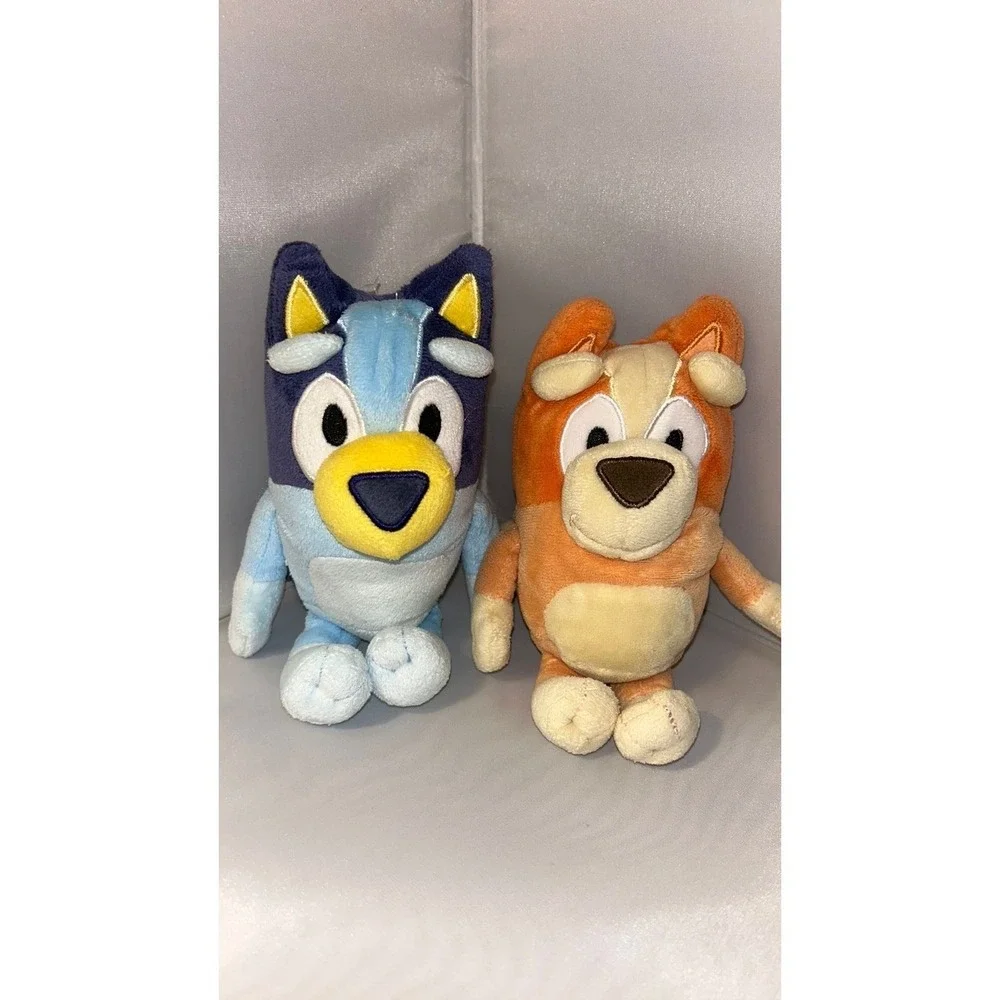 Bluey and Bingo Plush Toy Set with The Pool Paperback Book Bundle
